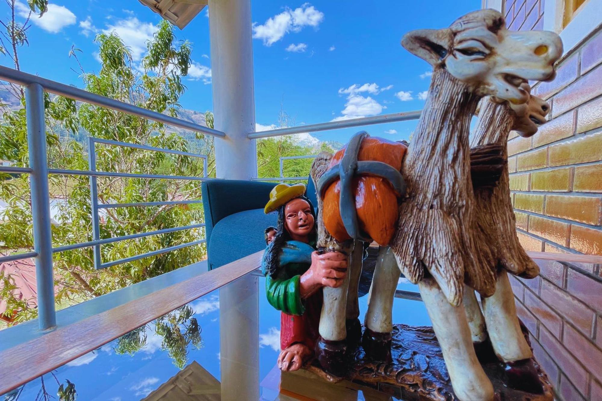Carhuaz Runaway Eco Hotel מראה חיצוני תמונה