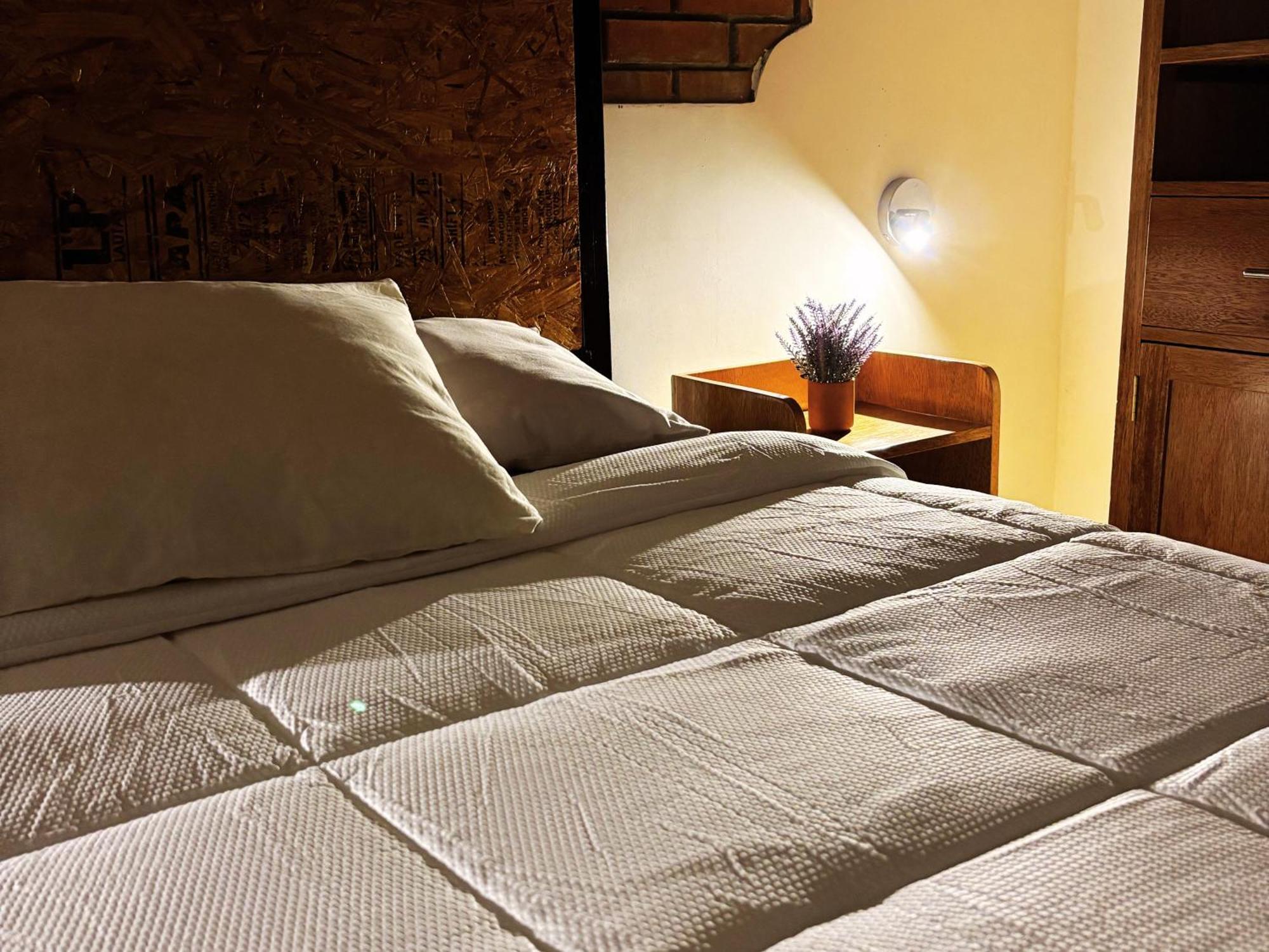 Carhuaz Runaway Eco Hotel מראה חיצוני תמונה