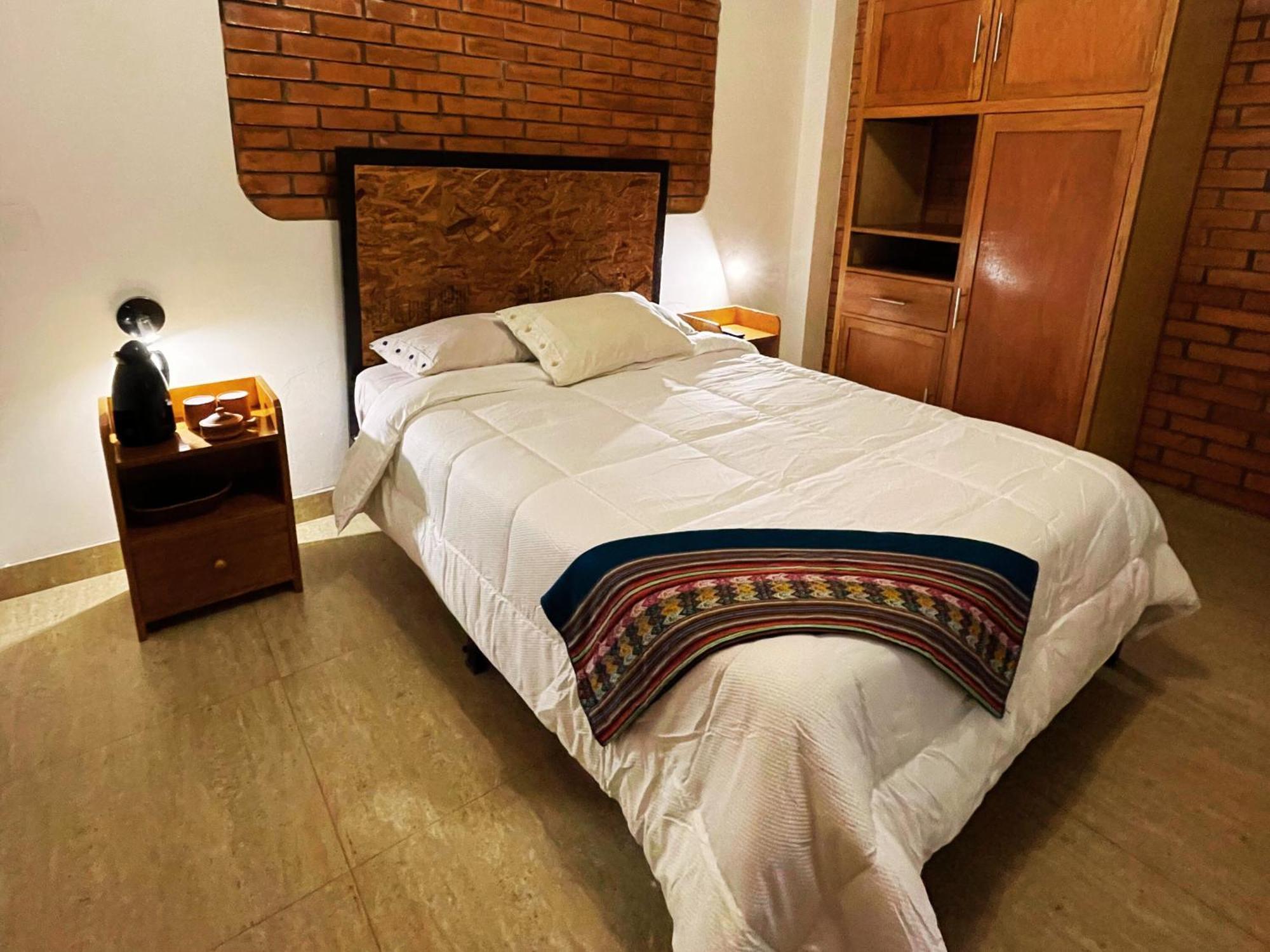 Carhuaz Runaway Eco Hotel מראה חיצוני תמונה